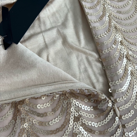 Tfnc London gold sequin mini dress medium - Picture 6 of 10